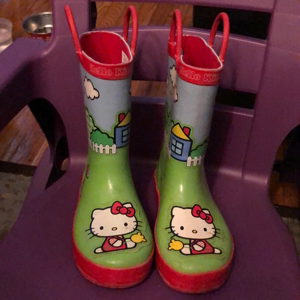 Hello kitty rain boots